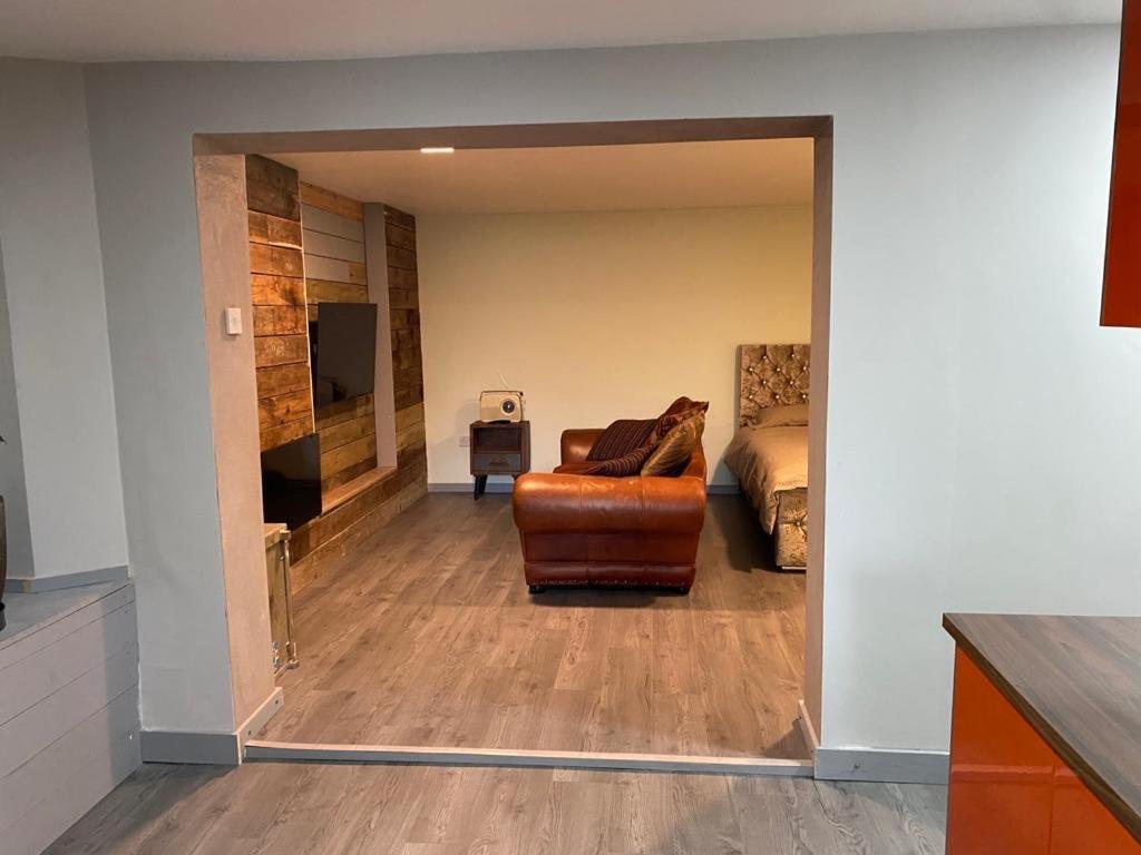 Treetops Flat4 Hall Green B28 Birmingham Bagian luar foto